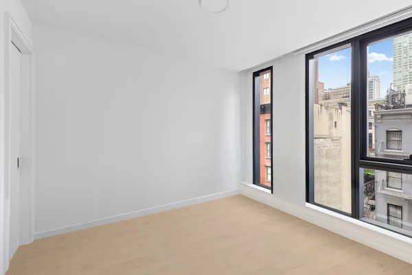 $5,000 | 300 West 30th Street, Unit 4A | Chelsea