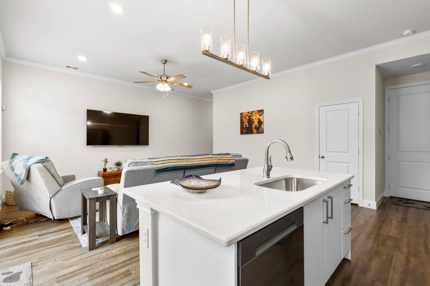 $369,900 | 6329 Mason Court, Dallas, TX 75227