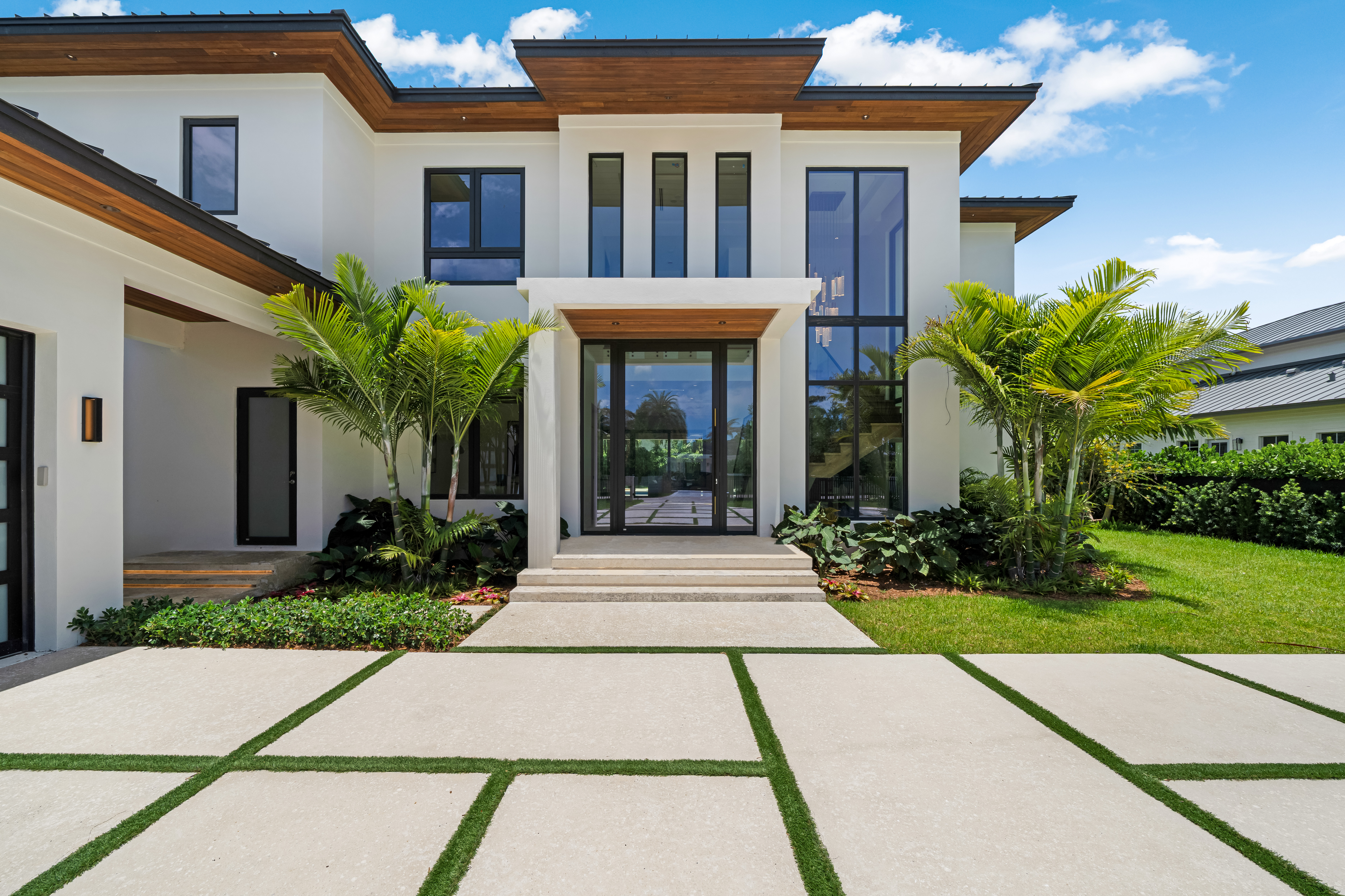 6641 Southwest 85th Street Miami, FL 33143 - Photo 2 of 34