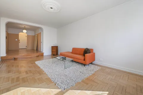 $295,000 | 4445 Post Road, Unit 5B | Fieldston