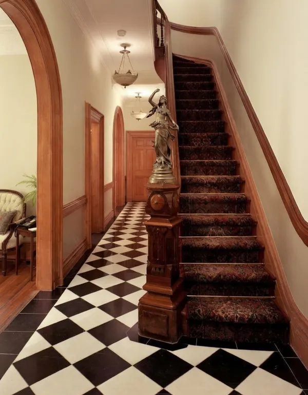 a view of entryway with a front door