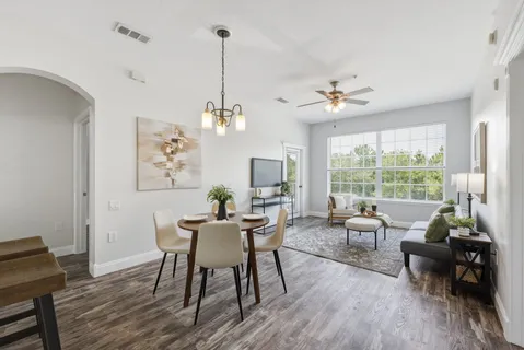 $189,900 | 7990 Baymeadows Road East, Unit 812, Jacksonville, FL 32256