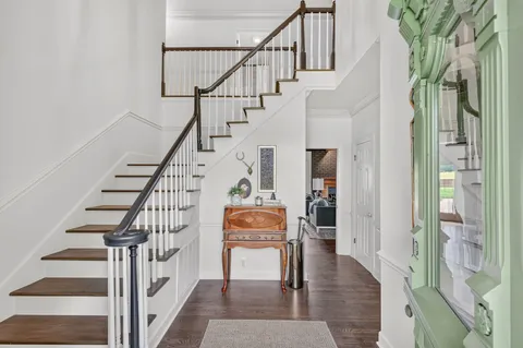 $3,200,000 | 510 Granny White Pike, Brentwood, TN 37027