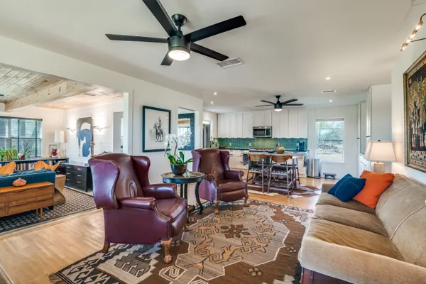 $300,000 | 5790 Farm To Market 513, Lone Oak, TX 75453