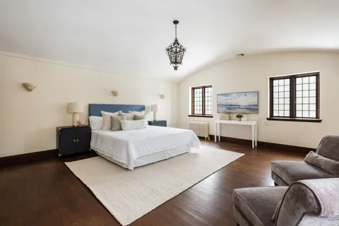 $3,850,000 | Address Upon Request, Hingham, MA 02043