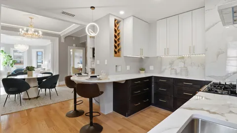 $1,250,000 | 2205 California Street Northwest, Unit 303, Washington, DC 20008
