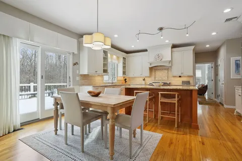 $1,600,000 | 13 O'Brien Court, Bedminster, NJ 07921