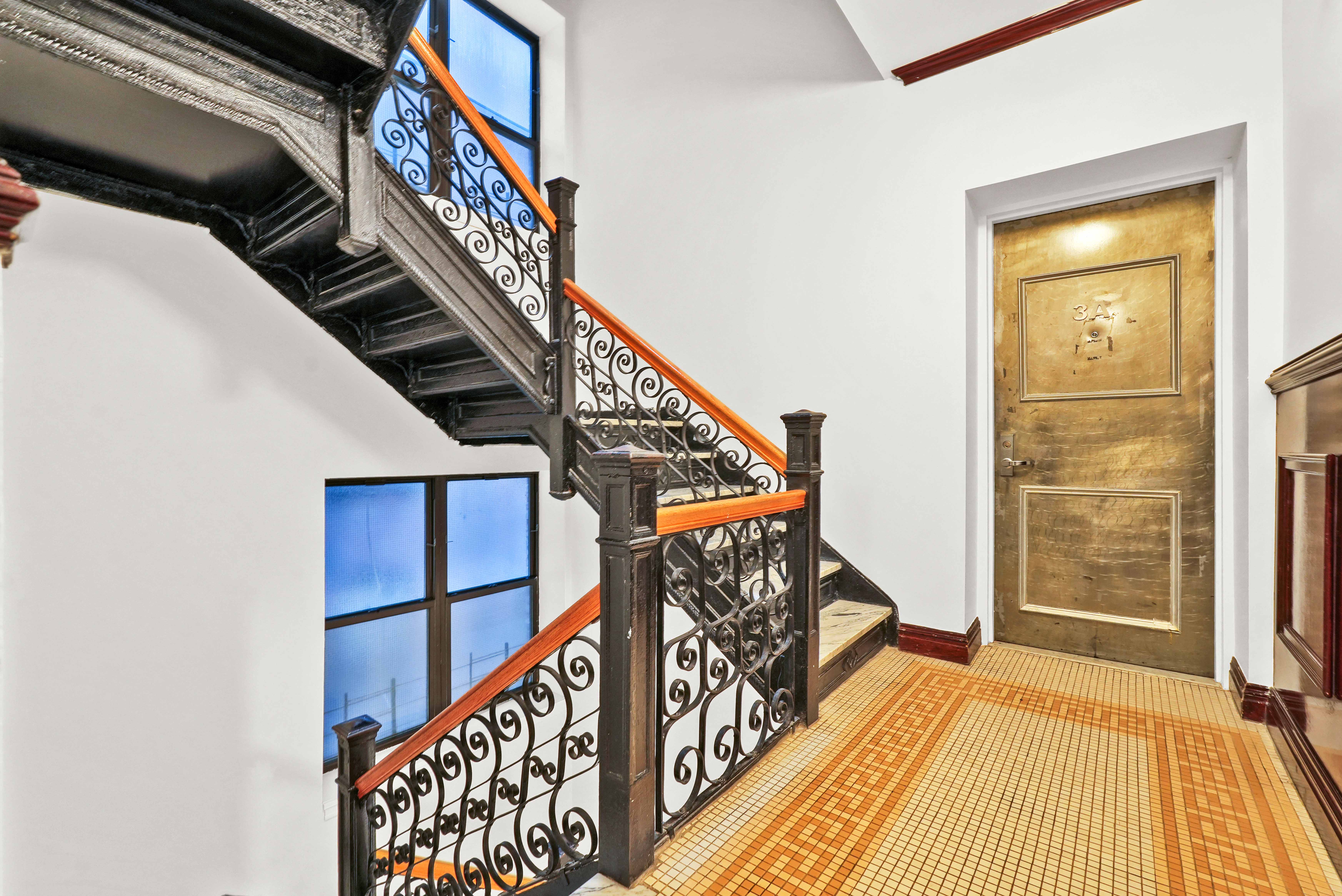 100 West 119th Street, Unit 3A Manhattan, NY 10026 - Photo 6 of 44