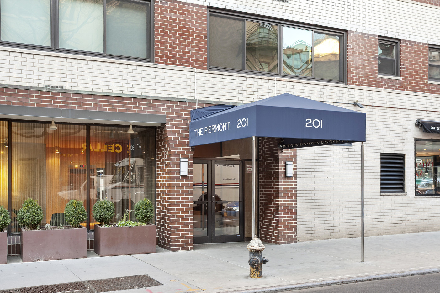 201 West 21st Street, Unit 9A Manhattan, NY 10011 - Photo 12 of 13 a front view of a building