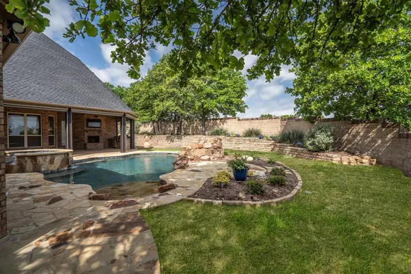 $1,195,000 | 771 Hayden Road, Lantana, TX 76226