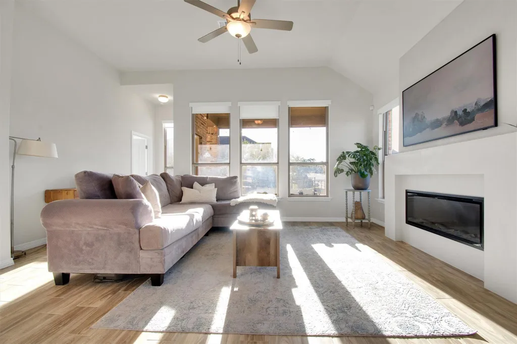 104 Pin Cherry Pass San Marcos, TX 78666 - Photo 13 of 35