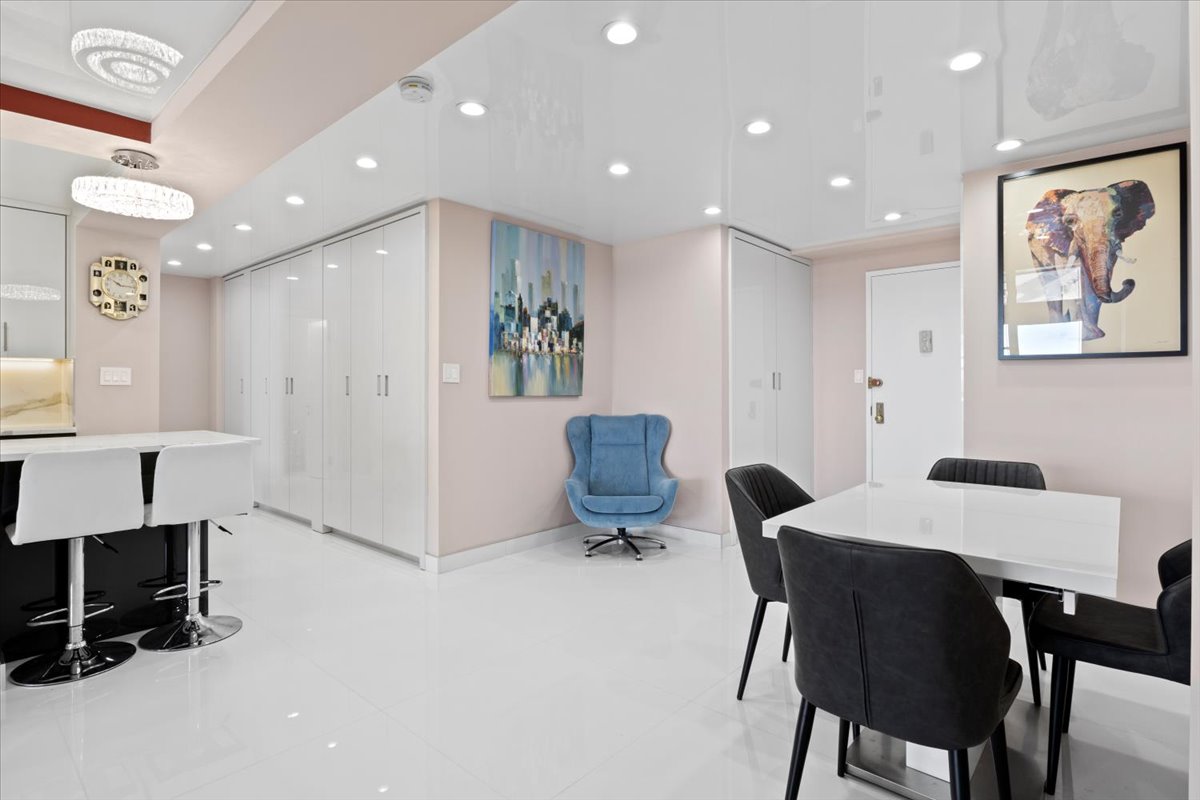 50 Brighton 1st Road, Unit 8N Brooklyn, NY 11235 - Photo 7 of 18