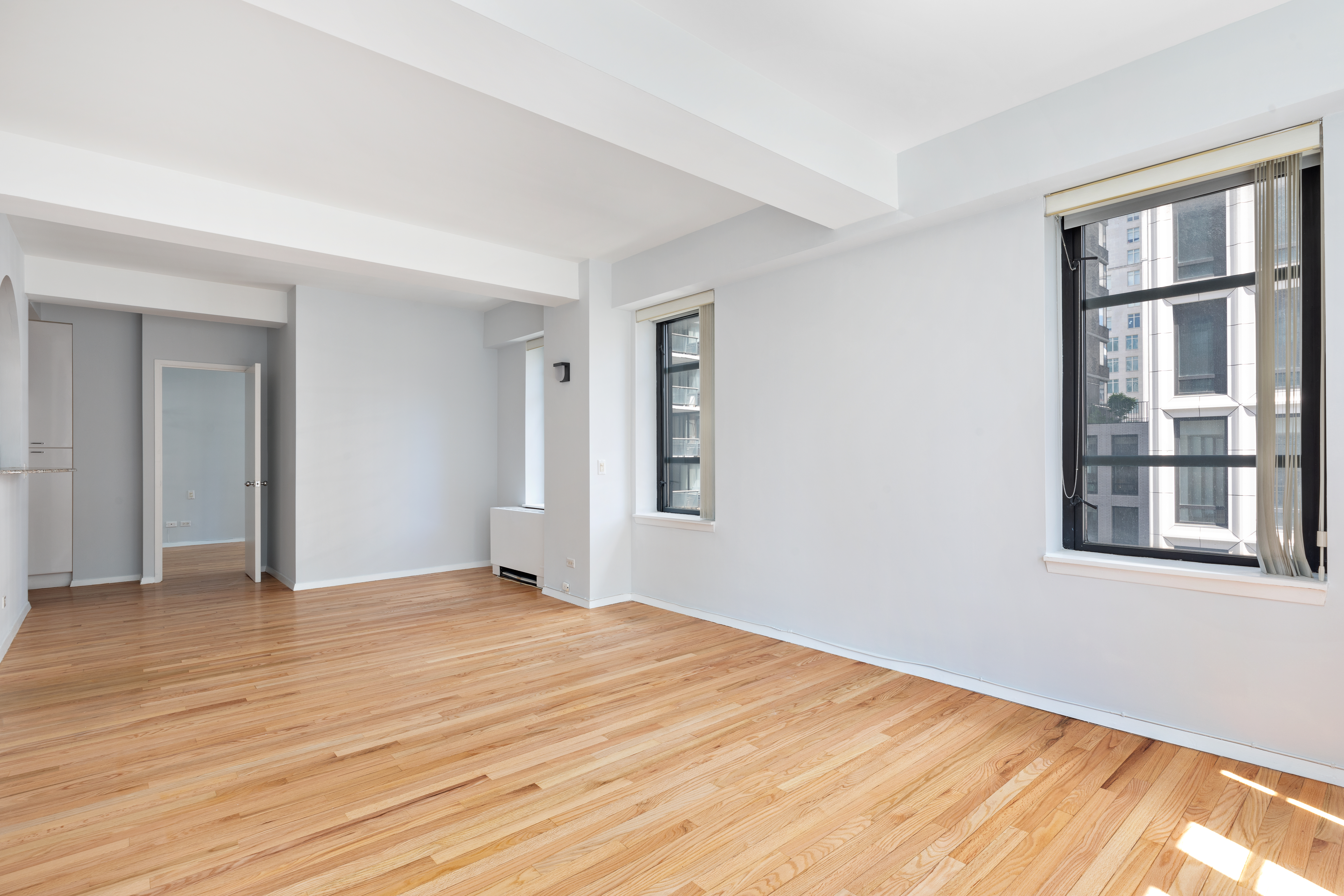 43 West 61st Street, Unit 17J Manhattan, NY 10023 - Photo 2 of 8