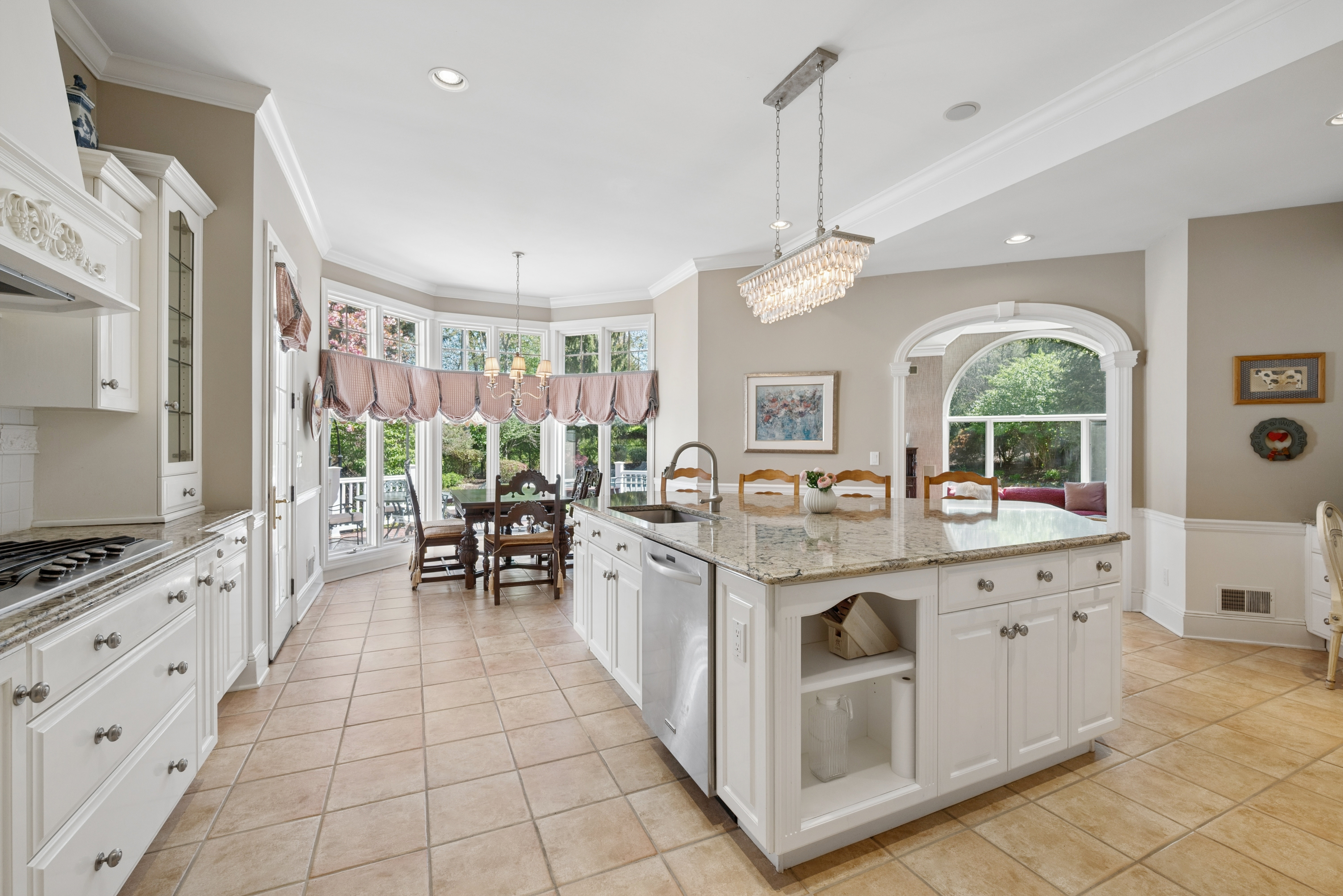 110 Chelsea Watchung, NJ 07069 - Photo 23 of 77