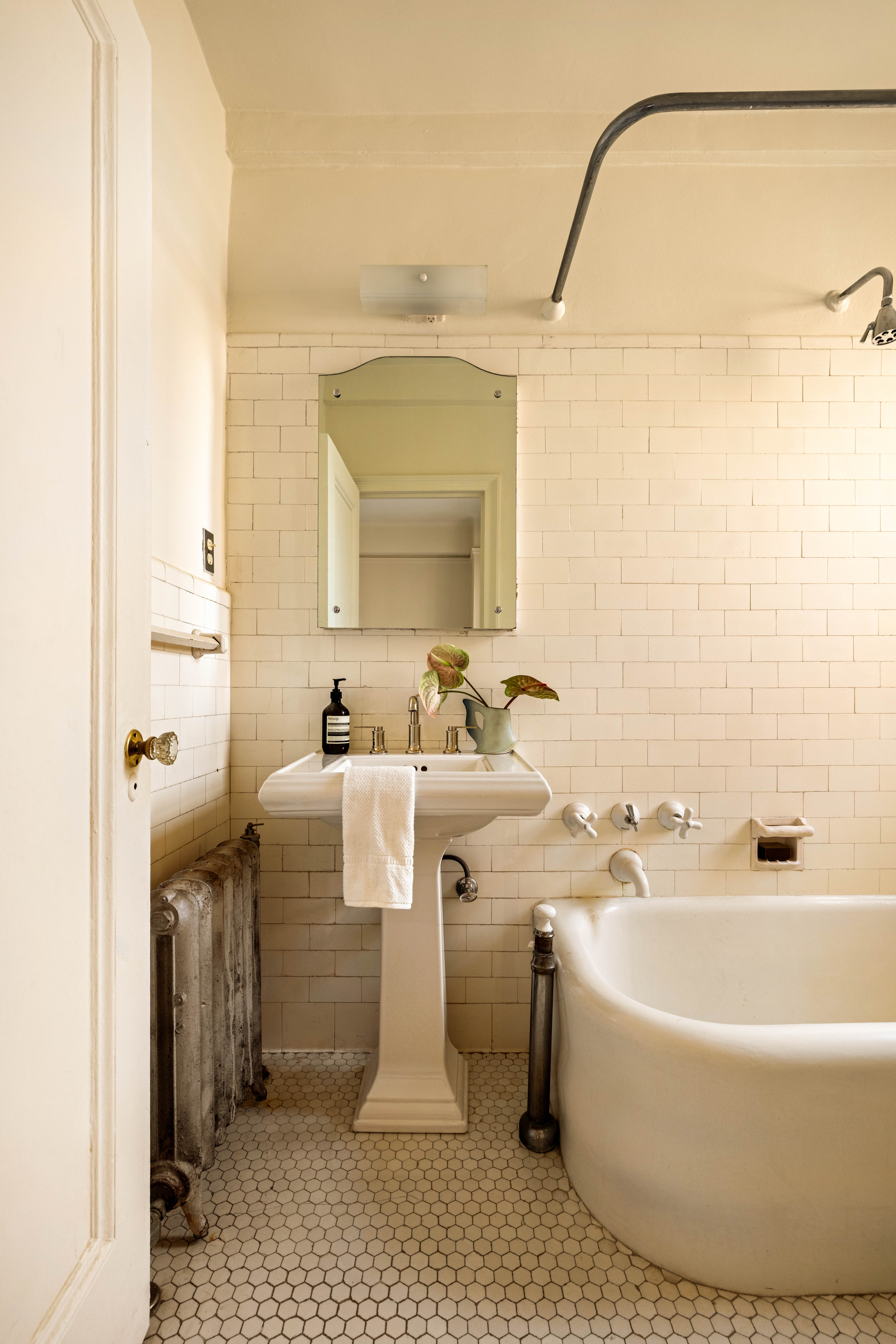90 Riverside Drive, Unit 15E Manhattan, NY 10024 - Photo 19 of 29 Gallery Image 19