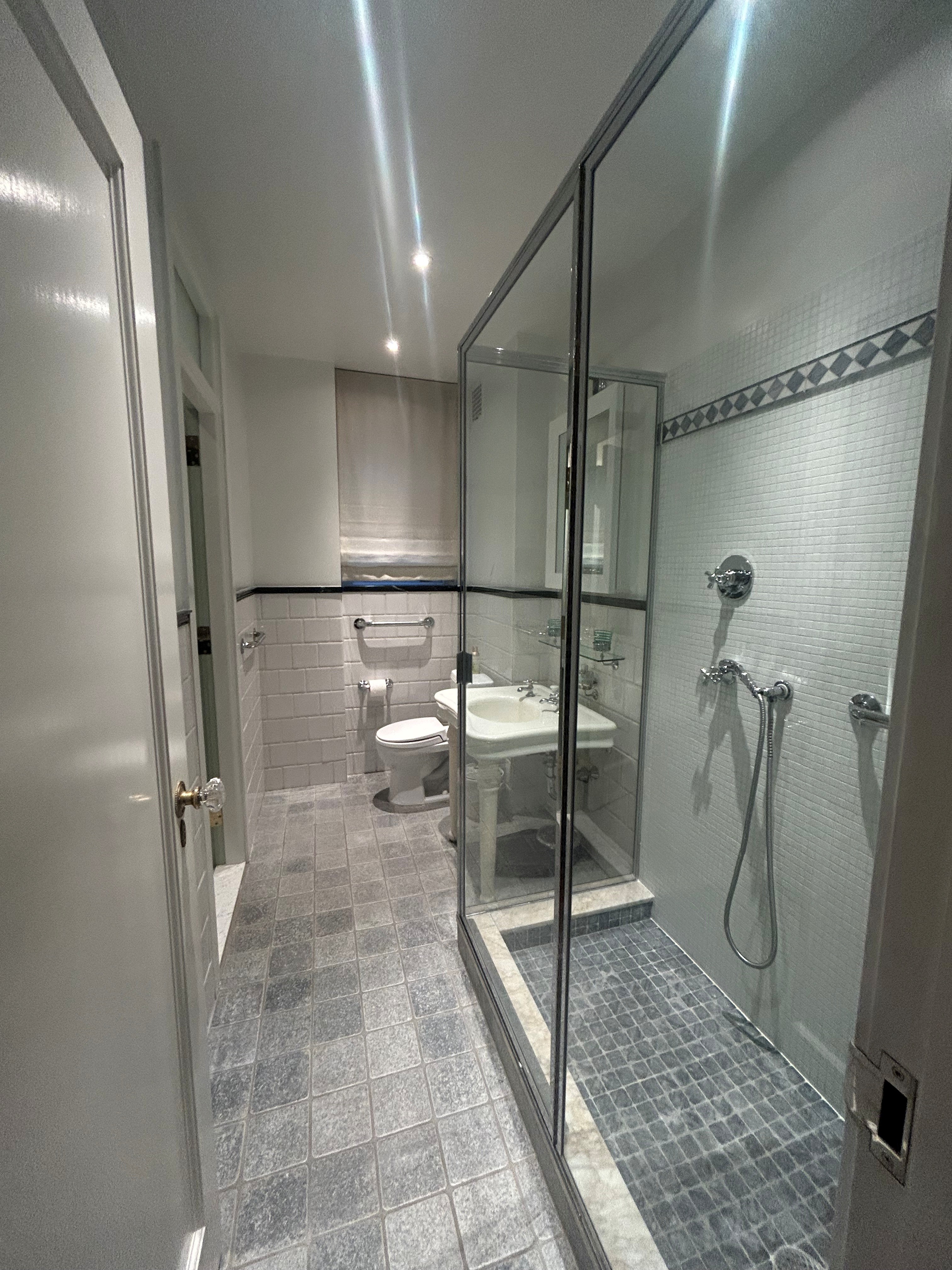 40 East 62nd Street, Unit 6E Manhattan, NY 10065 - Photo 20 of 35