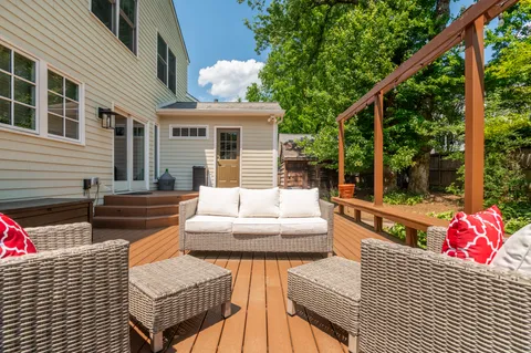 $2,100,000 | 4845 Little Falls Road, Arlington, VA 22207