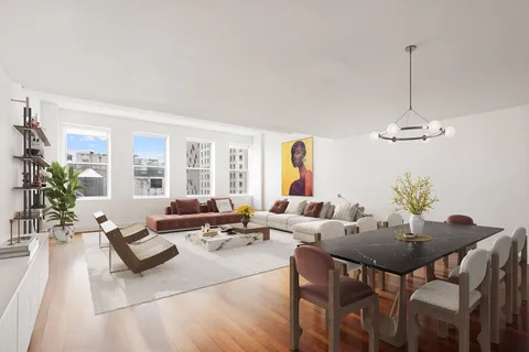 $4,450,000 | 270 Broadway, Unit 21B | TriBeCa