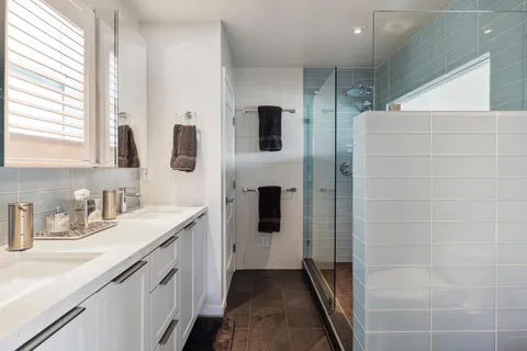 $15,000 | 685 Noe Street, San Francisco, CA 94114