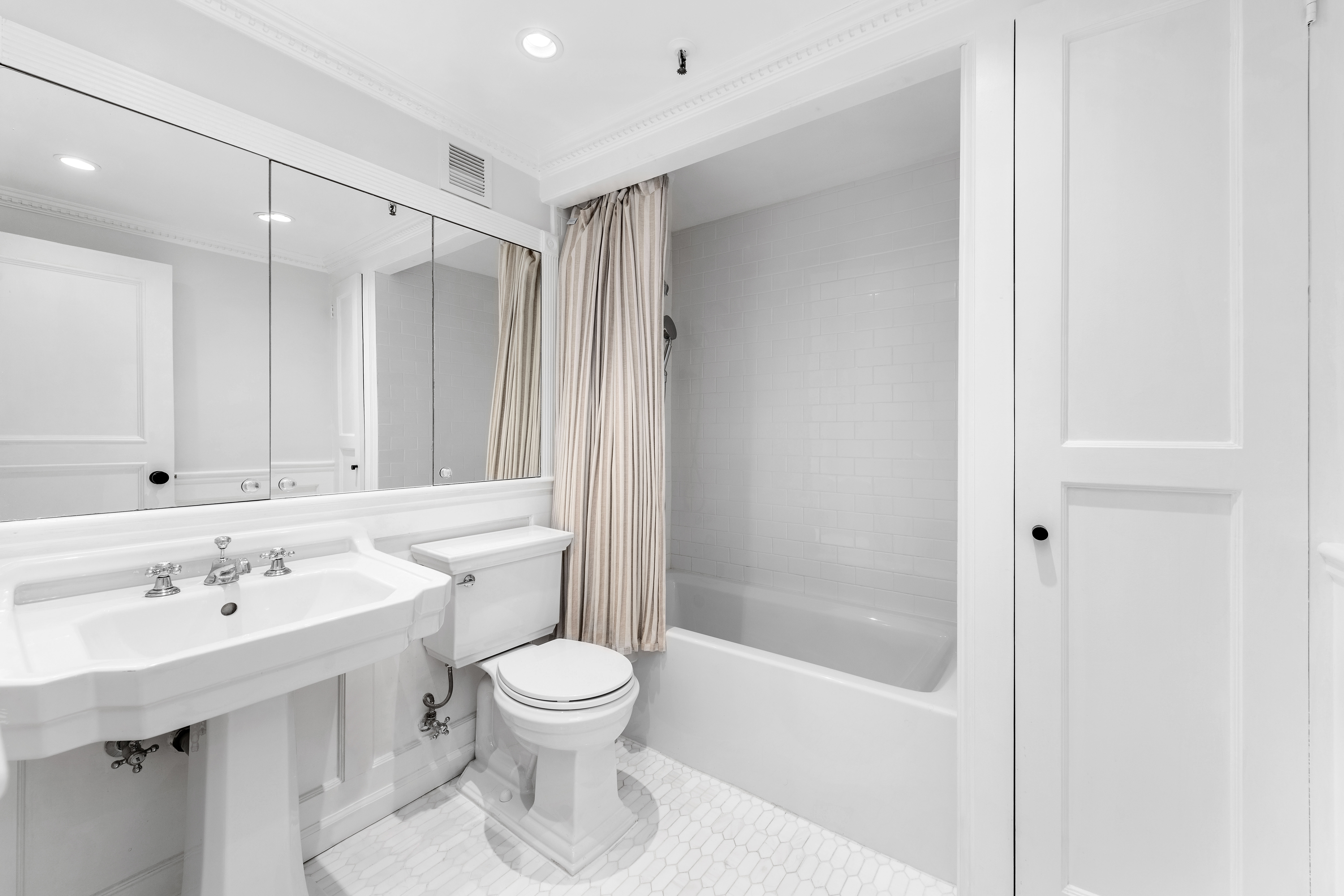 170 John Street, Unit 3A Manhattan, NY 10038 - Photo 11 of 17