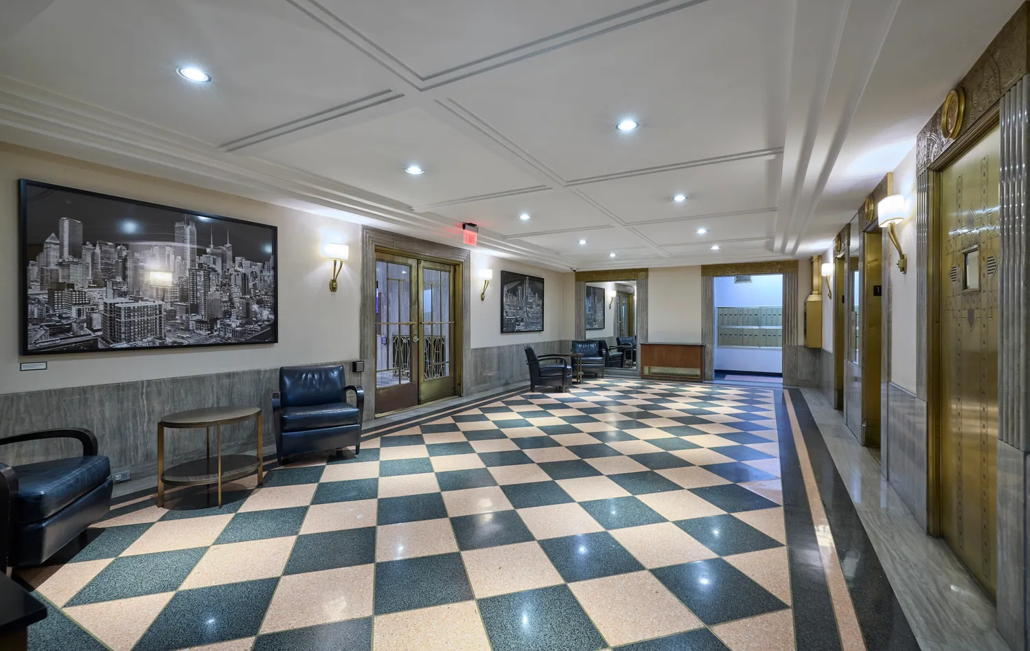 $725,000 | 433 West 34th Street, Unit 6A | Hudson Yards