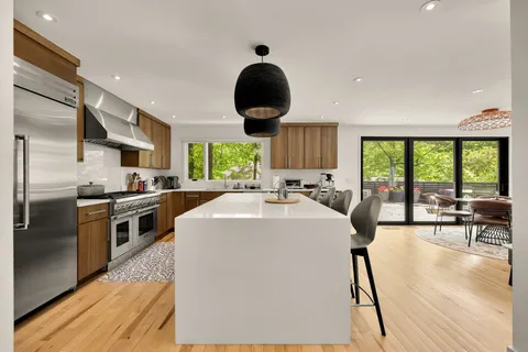 $2,750,000 | 2710 Brandywine Street Northwest, Washington, DC 20008