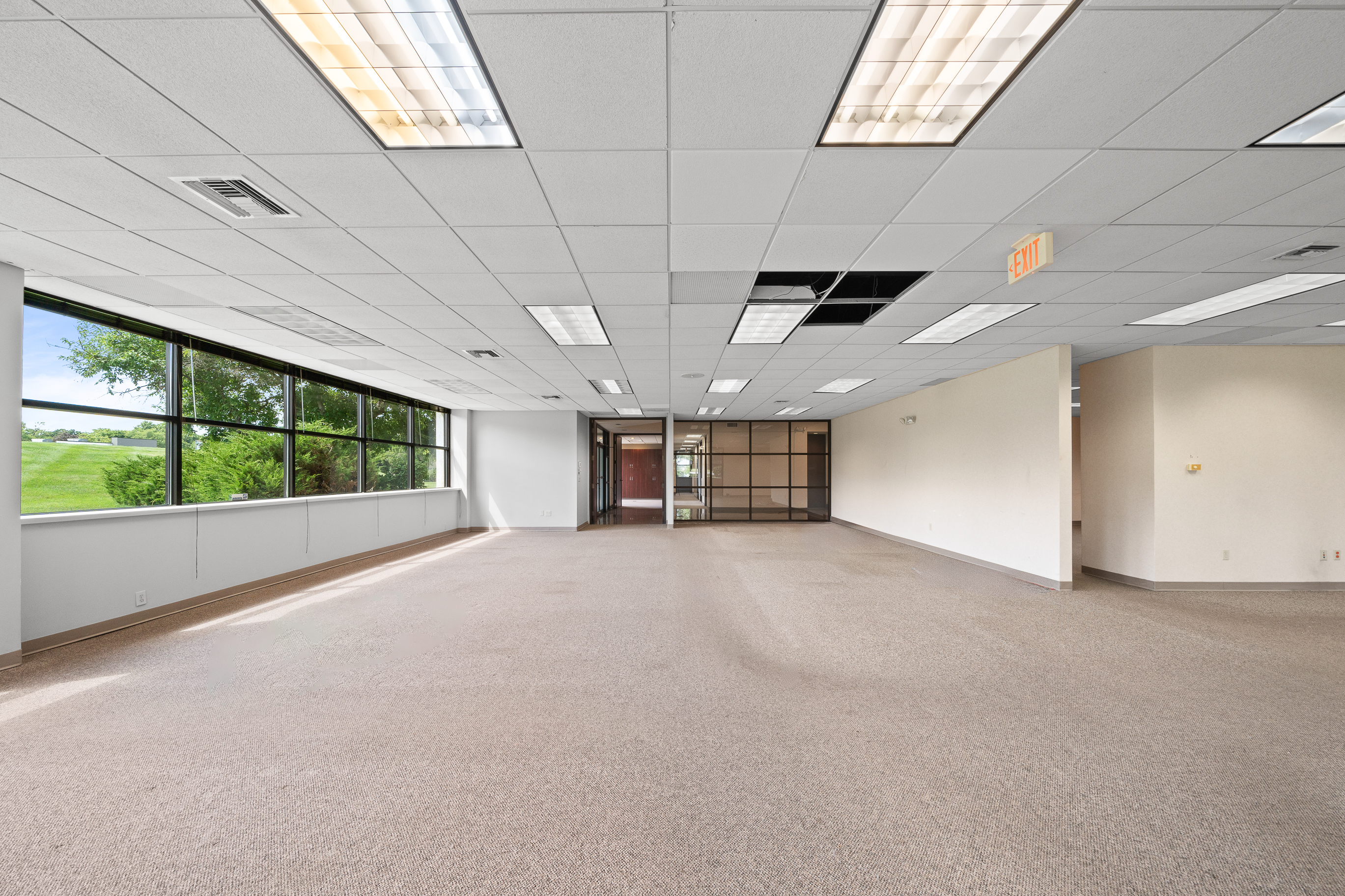 751 Geneva Parkway North, Unit SUITES 1 Lake Geneva, WI 53147 - Photo 28 of 40 Gallery Image 28