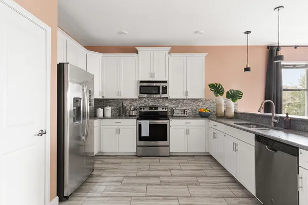 $673,500 | 1518 Rolling Fairway Drive, Davenport, FL 33896