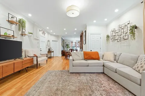 $949,000 | 34 Station Street, Unit 3, Brookline, MA 02445