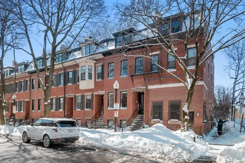 $2,750,000 | 46 Clarendon Street, Unit 1, Boston, MA 02116