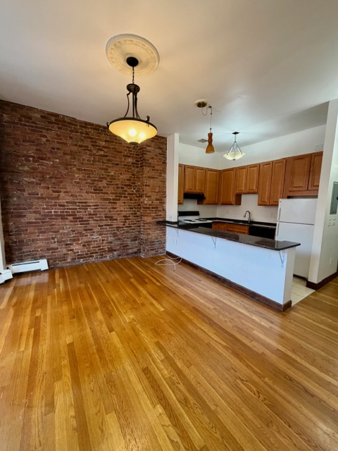 10 Columbus Square, Unit 2 Boston, MA 02116 - Photo 5 of 10