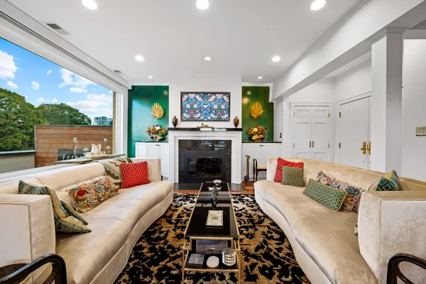 $1,220,000 | 327 Warren Avenue, Unit J, Baltimore, MD 21230