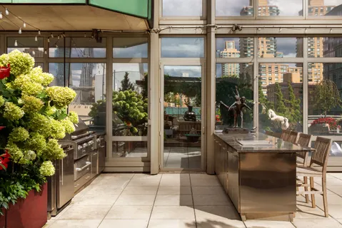 $25,000 | 10 West End Avenue, Unit 14A | Upper West Side