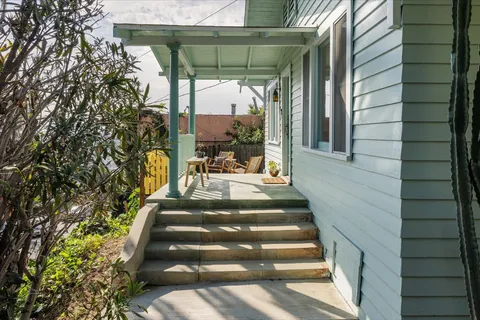 $1,395,000 | 1447 Wallace Avenue, Los Angeles, CA 90026