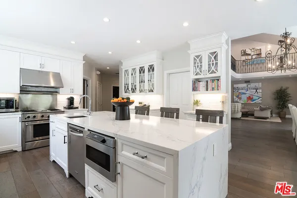 $3,995,000 | 4054 Stone Canyon Avenue, Sherman Oaks, CA 91403