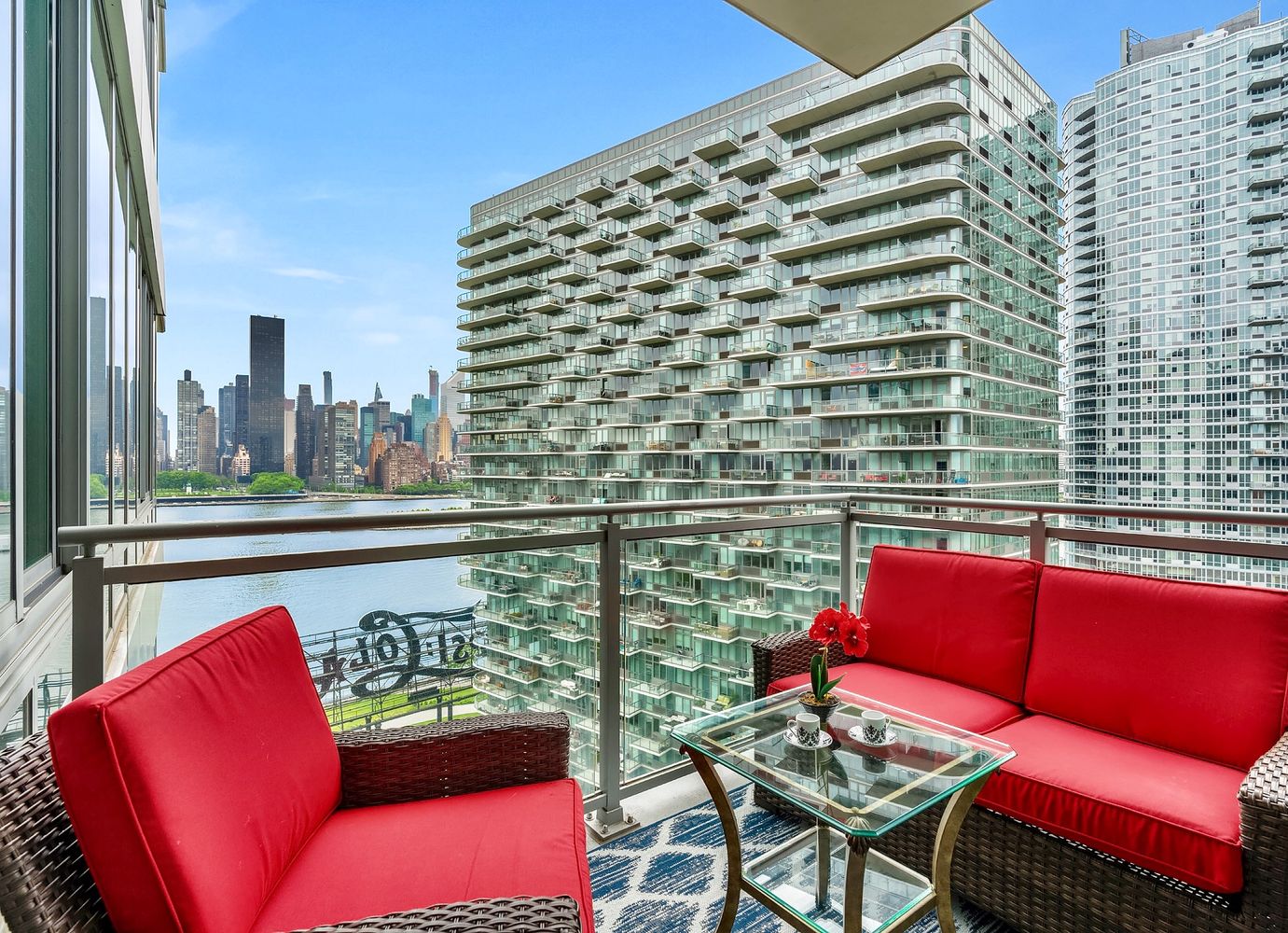 46-30 Center Boulevard, Unit 1102 Queens, NY 11109 - Photo 2 of 26