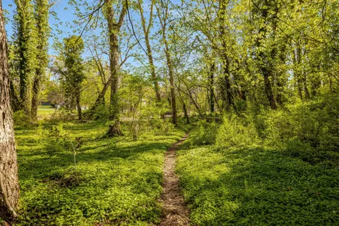 $1,875,000 | 1432 Waggaman Circle, McLean, VA 22101