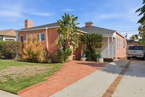 $899,999 | 3810 Olmsted Avenue, Los Angeles, CA 90008