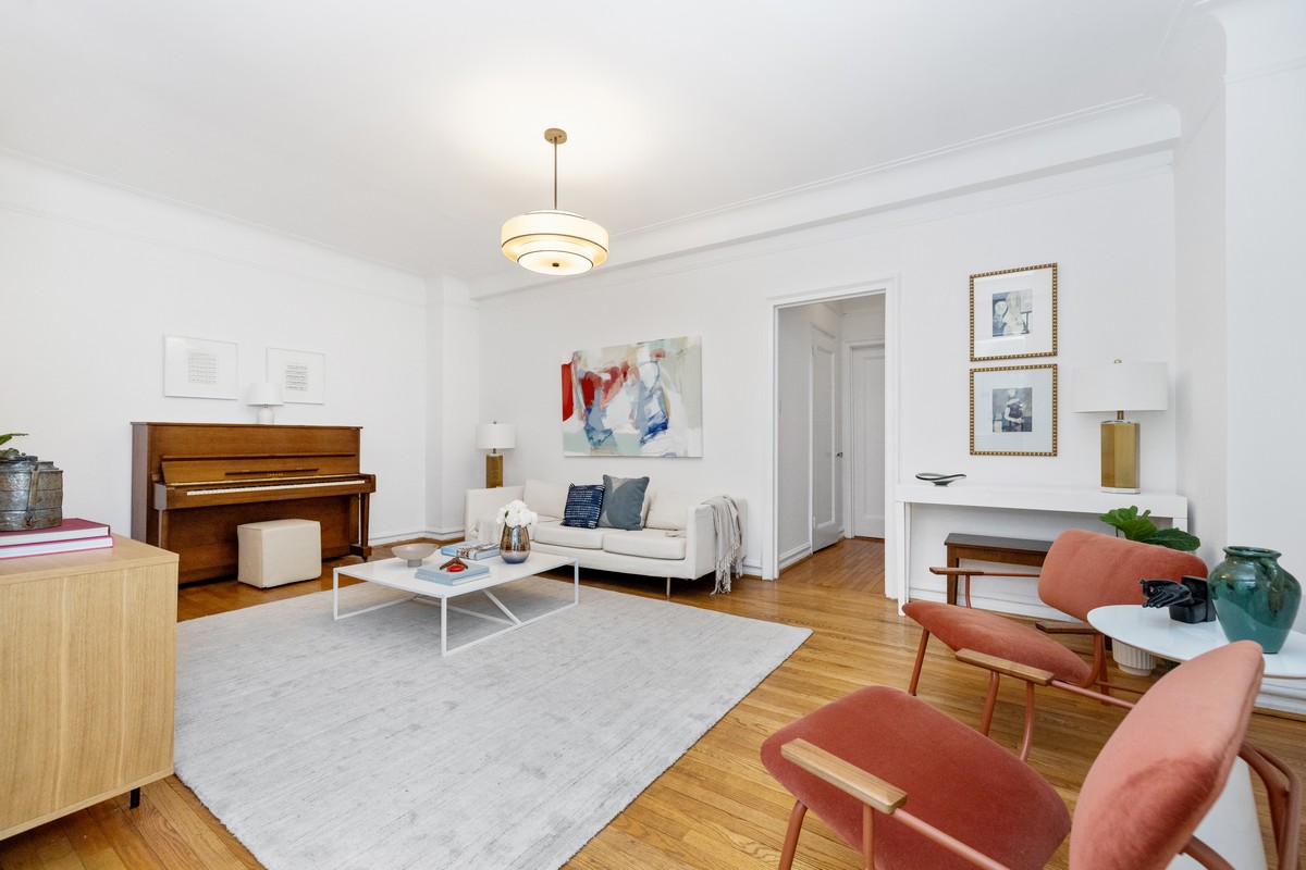 285 Riverside Drive, Unit 1E Manhattan, NY 10025 - Photo 3 of 11