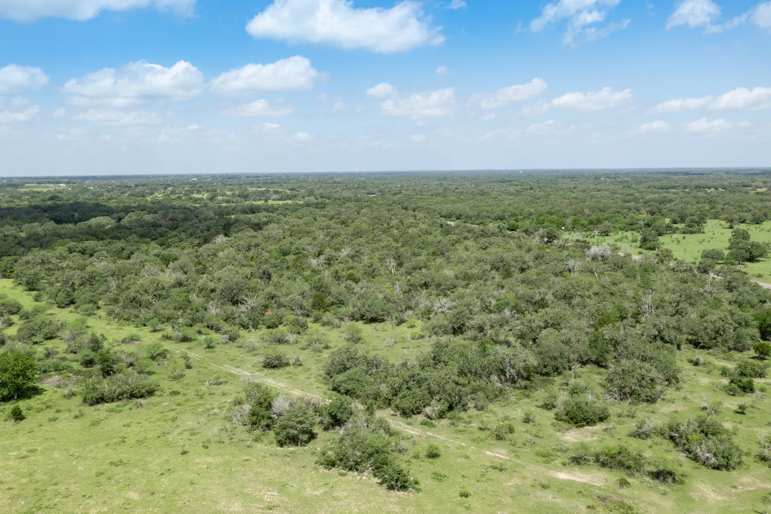 $792,860 | 54.68 Cattle Guard Road, Cuero, TX 77954