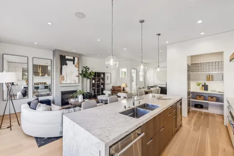 $2,895,000 | 2269 Francisco Street, San Francisco, CA 94123