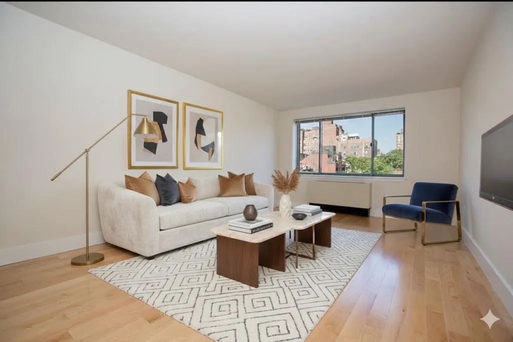 $6,425 | 100 Jane Street, Unit 9M | West Village