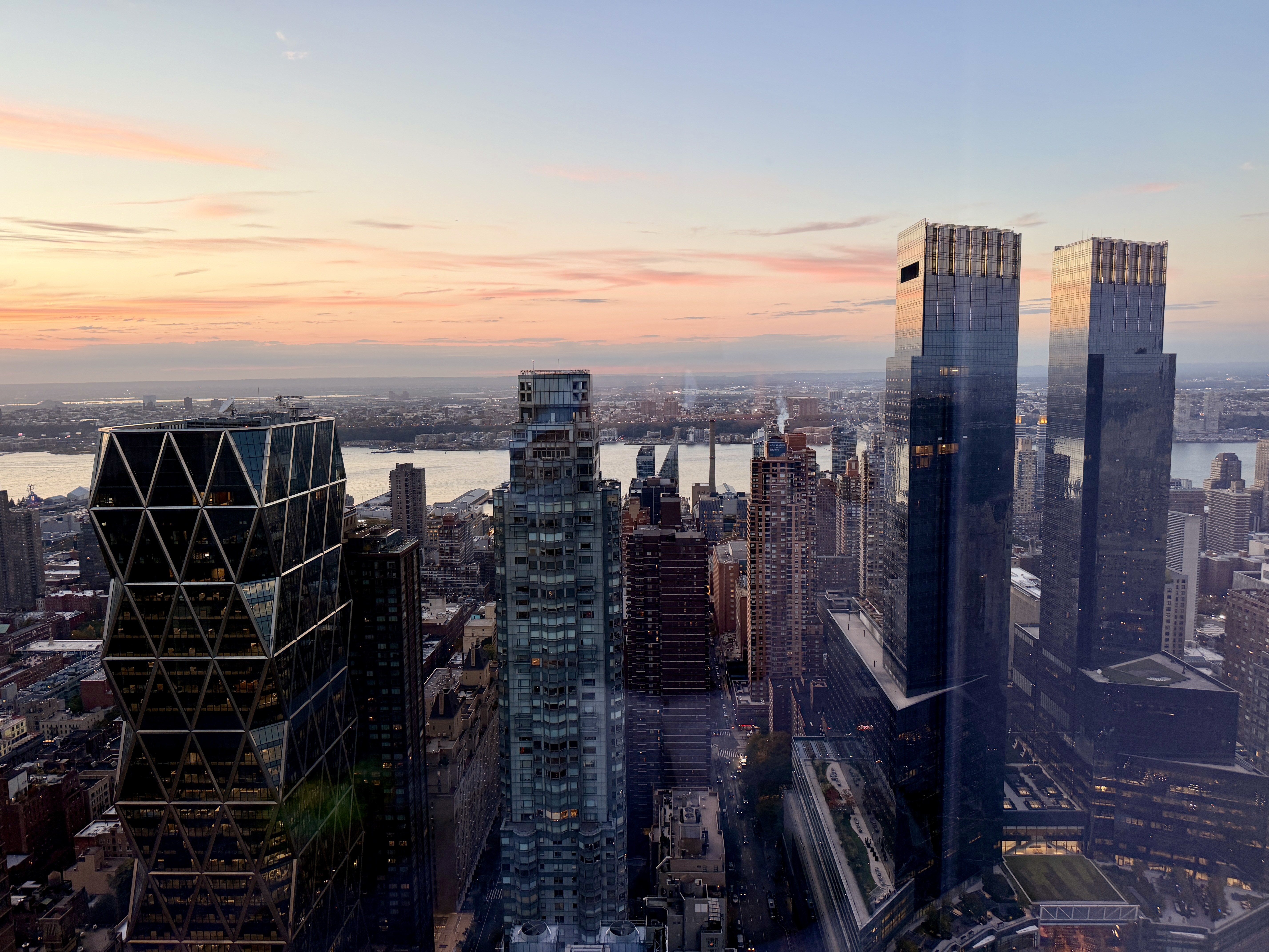 217 West 57th Street, Unit 60W Manhattan, NY 10019 - Photo 17 of 27 a view of buildings