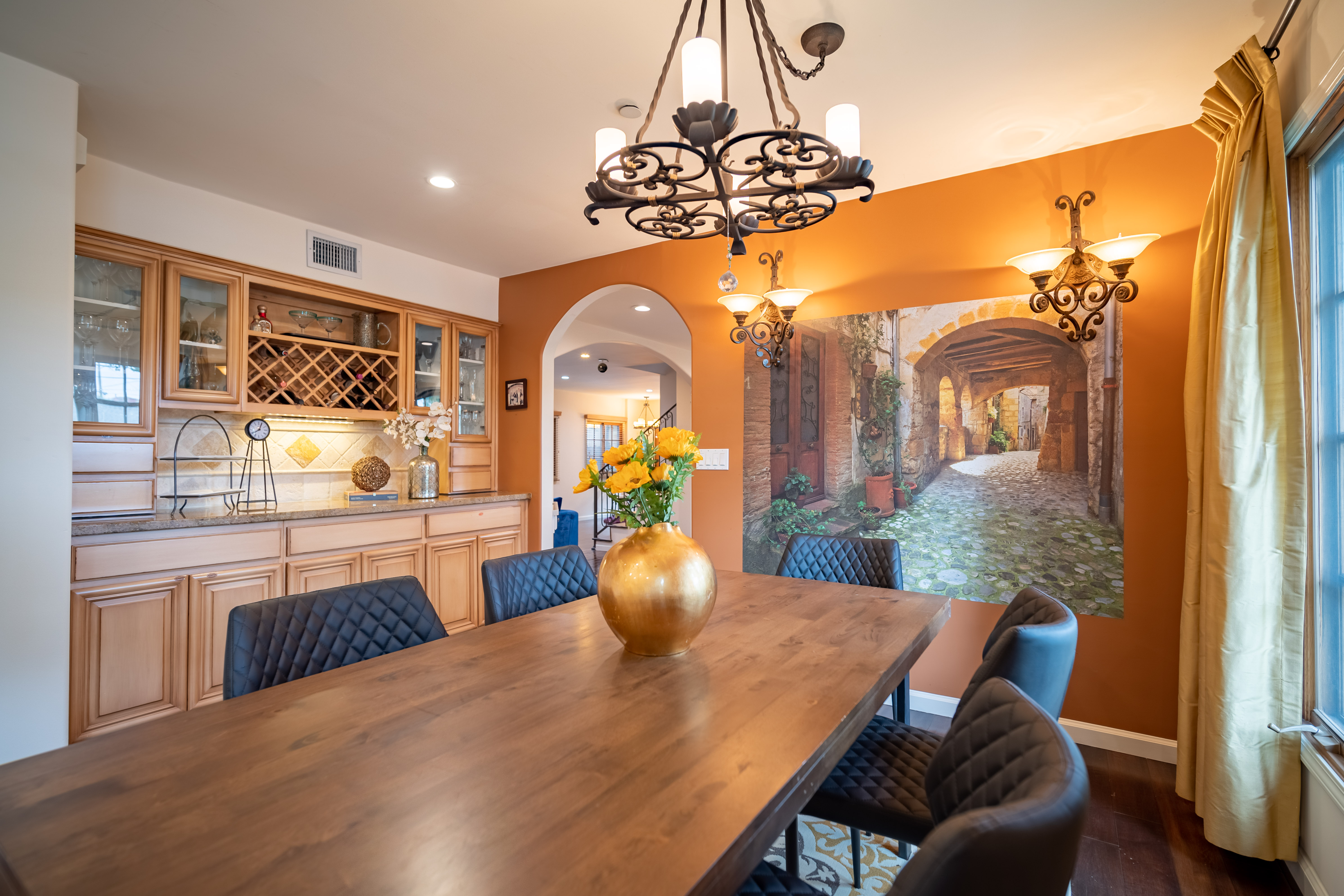 802 North Ford Street Burbank, CA 91505 - Photo 11 of 42