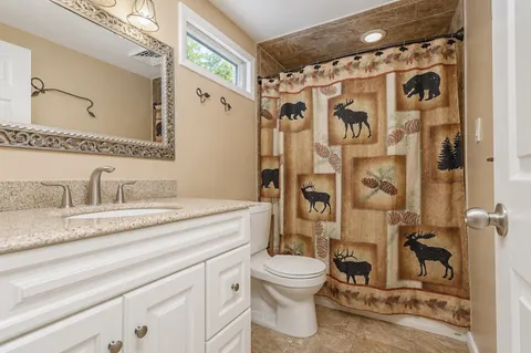 $775,000 | 5 Cedar Falls Drive, Medford, NJ 08055