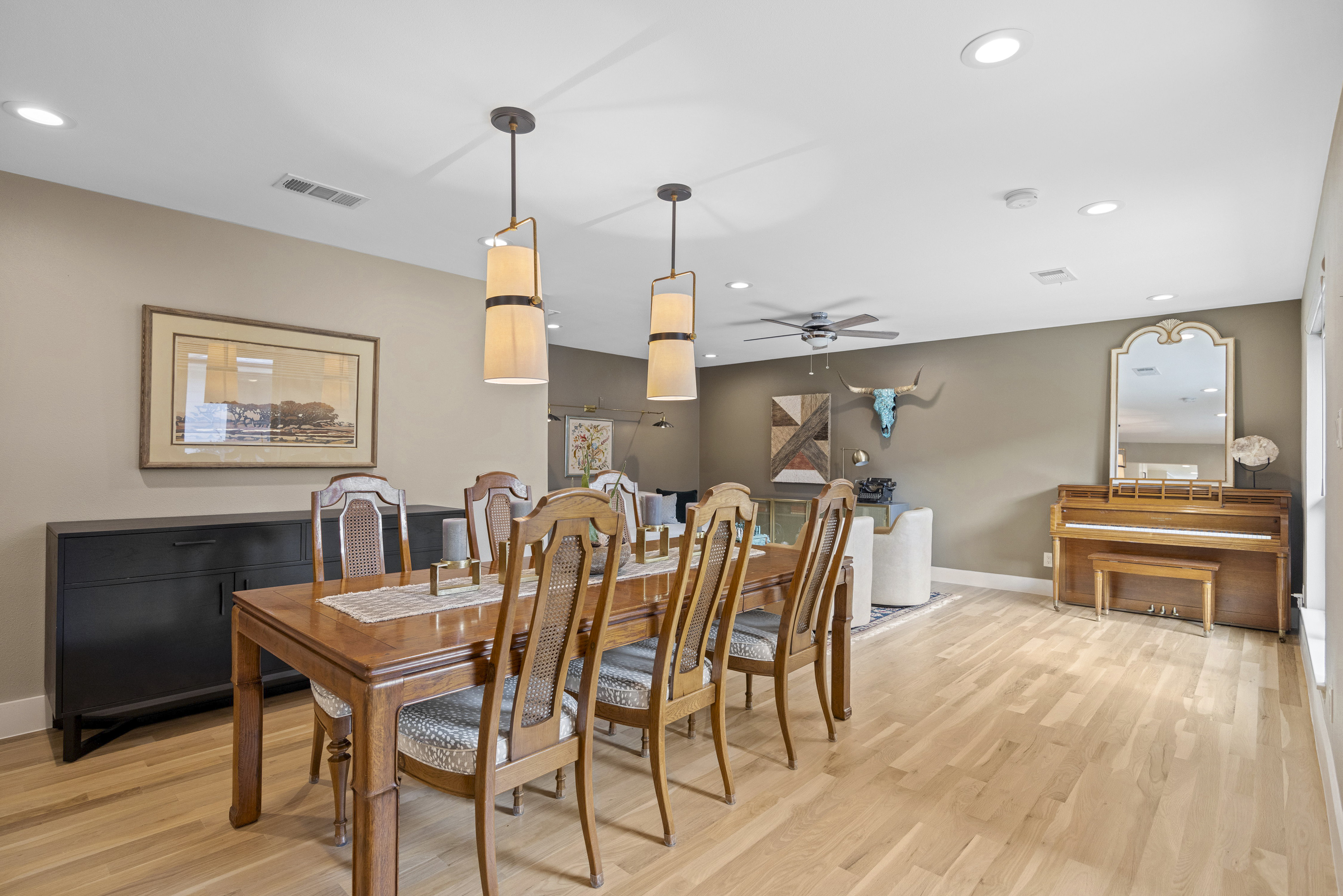 7714 Fallmeadow Lane Dallas, TX 75248 - Photo 16 of 37