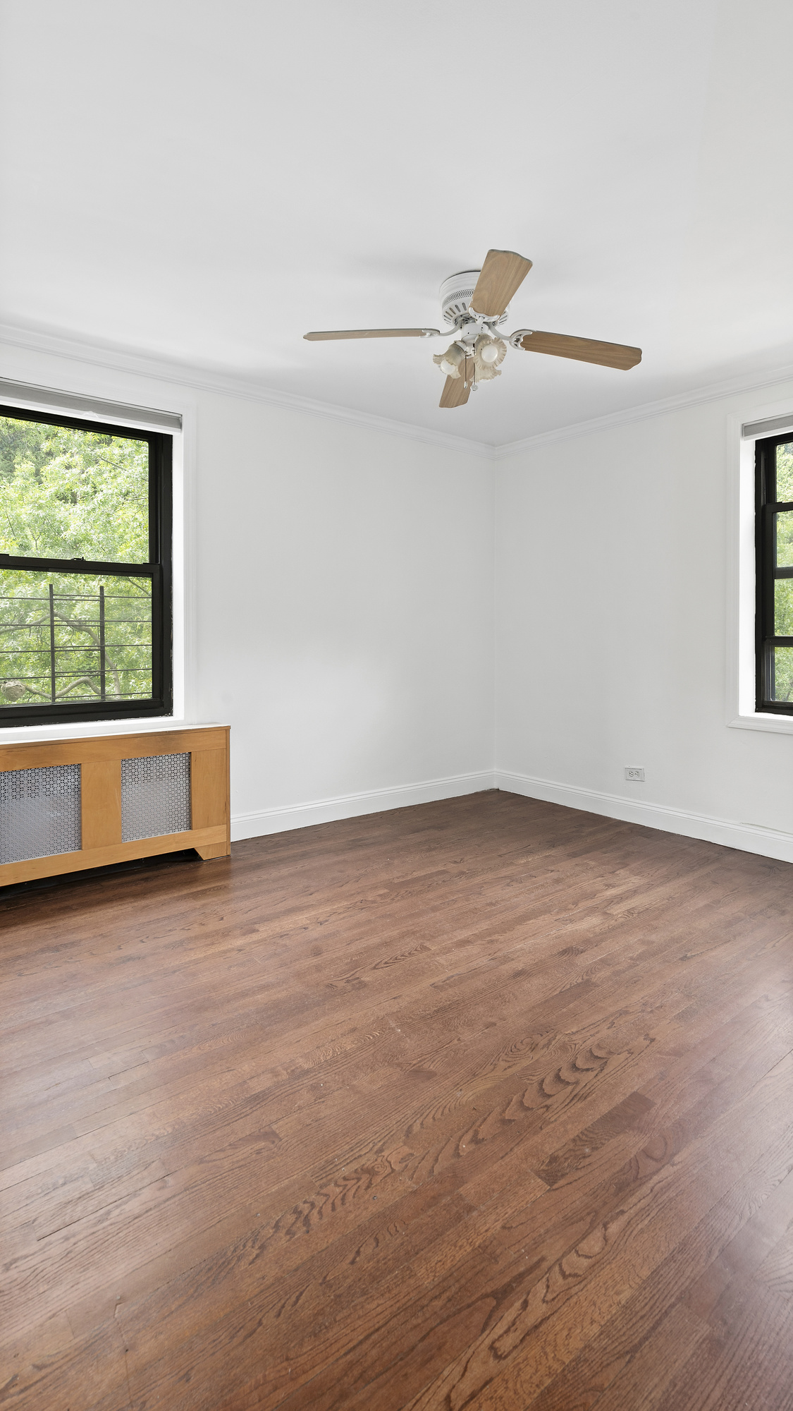 273 Bennett Avenue, Unit 8B Manhattan, NY 10040 - Photo 5 of 7