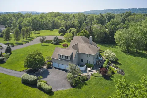 $2,375,000 | 10 Eastburn Drive, New Hope, PA 18938