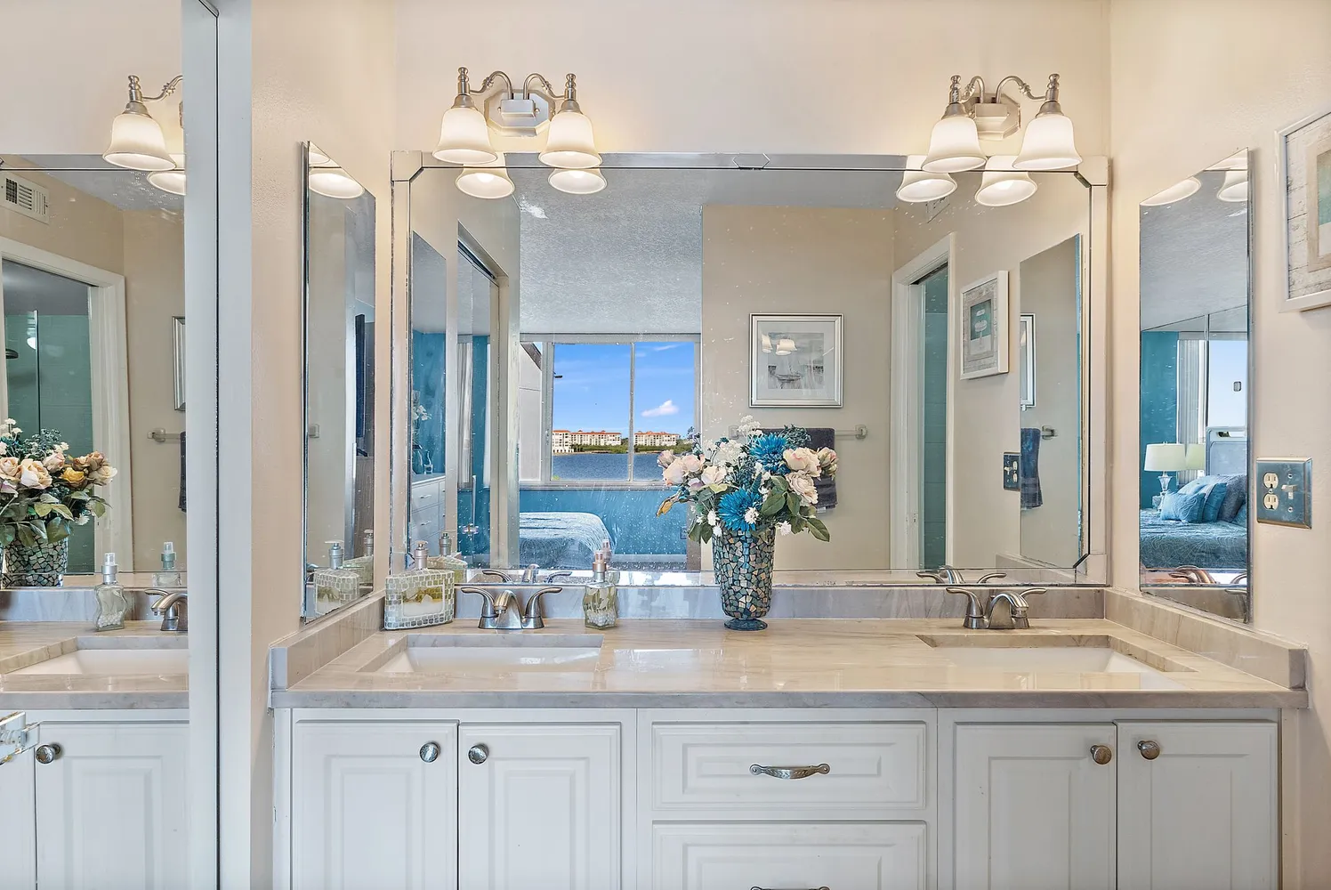 $949,000 | 5279 Isla Key Boulevard South, Unit 417, St. Petersburg, FL 33715