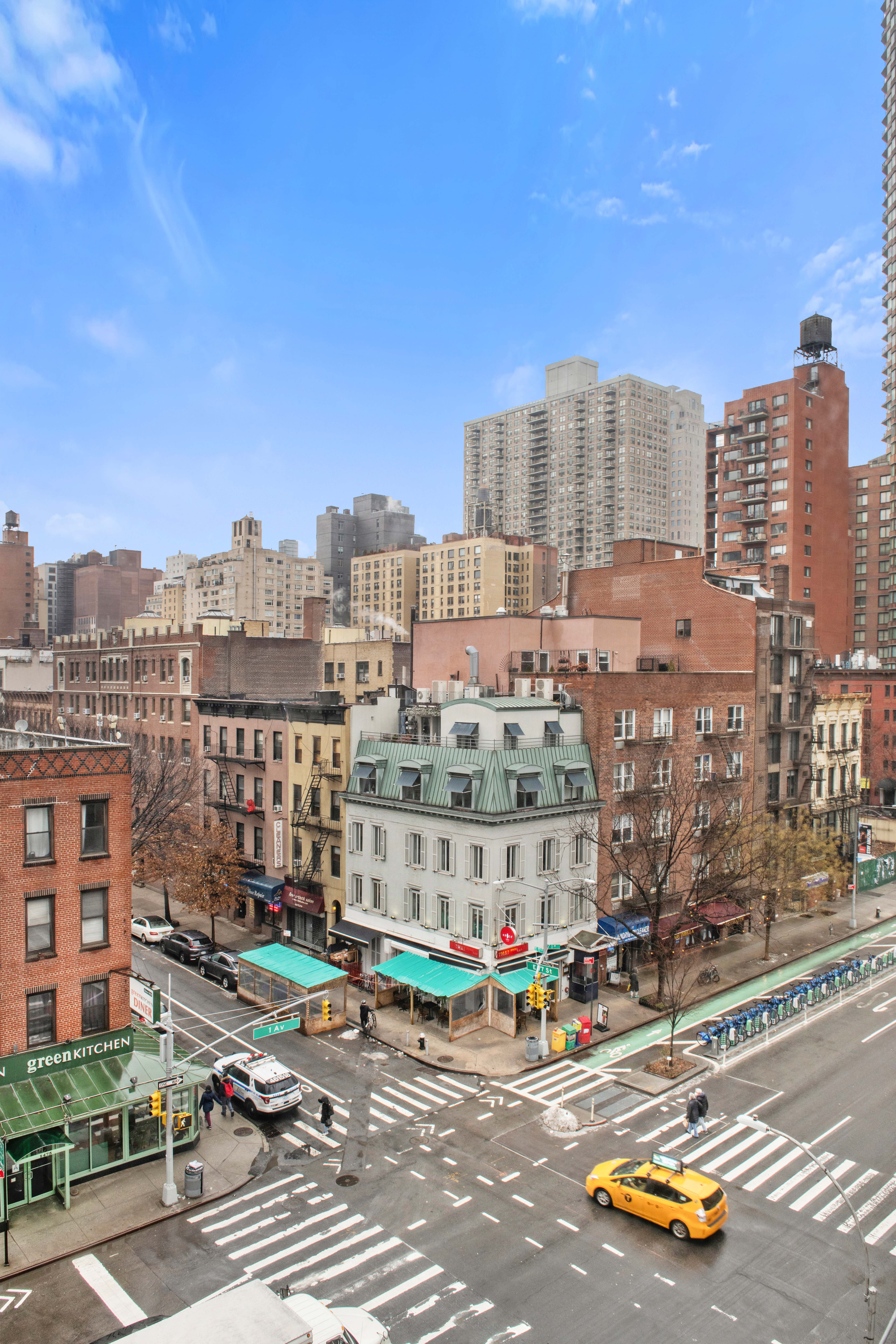 400 East 77th Street, Unit 7J Manhattan, NY 10075 - Photo 8 of 9